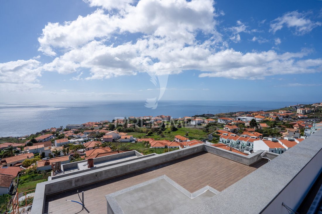 Haus in Caniço, Autonome Region Madeira, Portugal 1 - 15417224