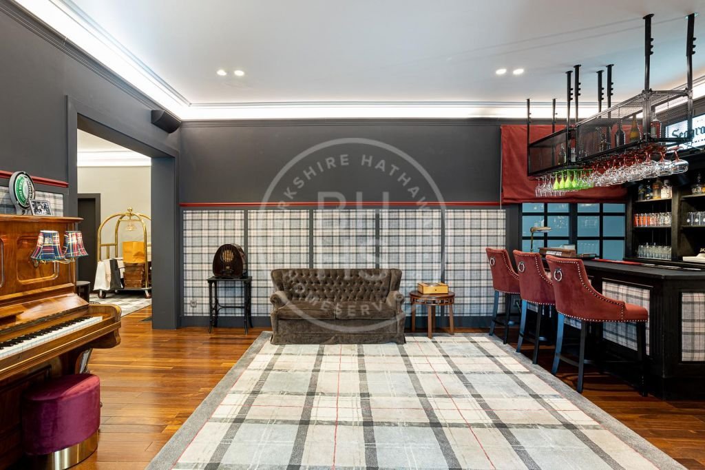 Apartment in Sarrià-Sant Gervasi, Barcelona, Spain 5 - 12755430
