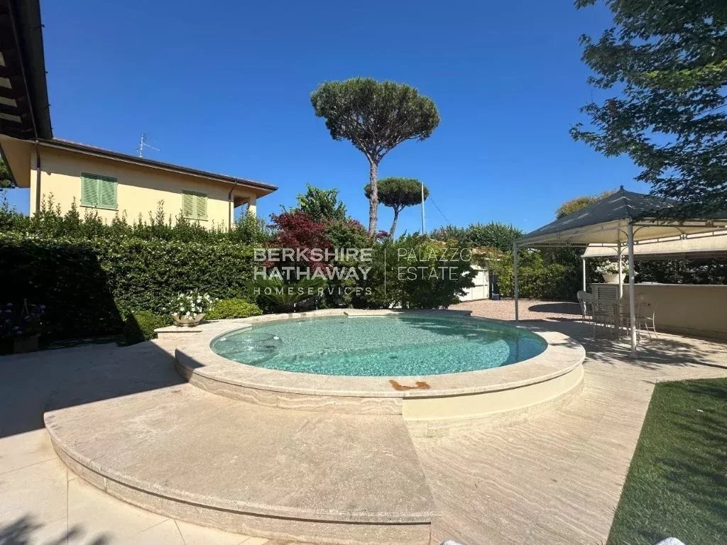 Villa in Center, Forte dei Marmi, Tuscany 3 - 15414260