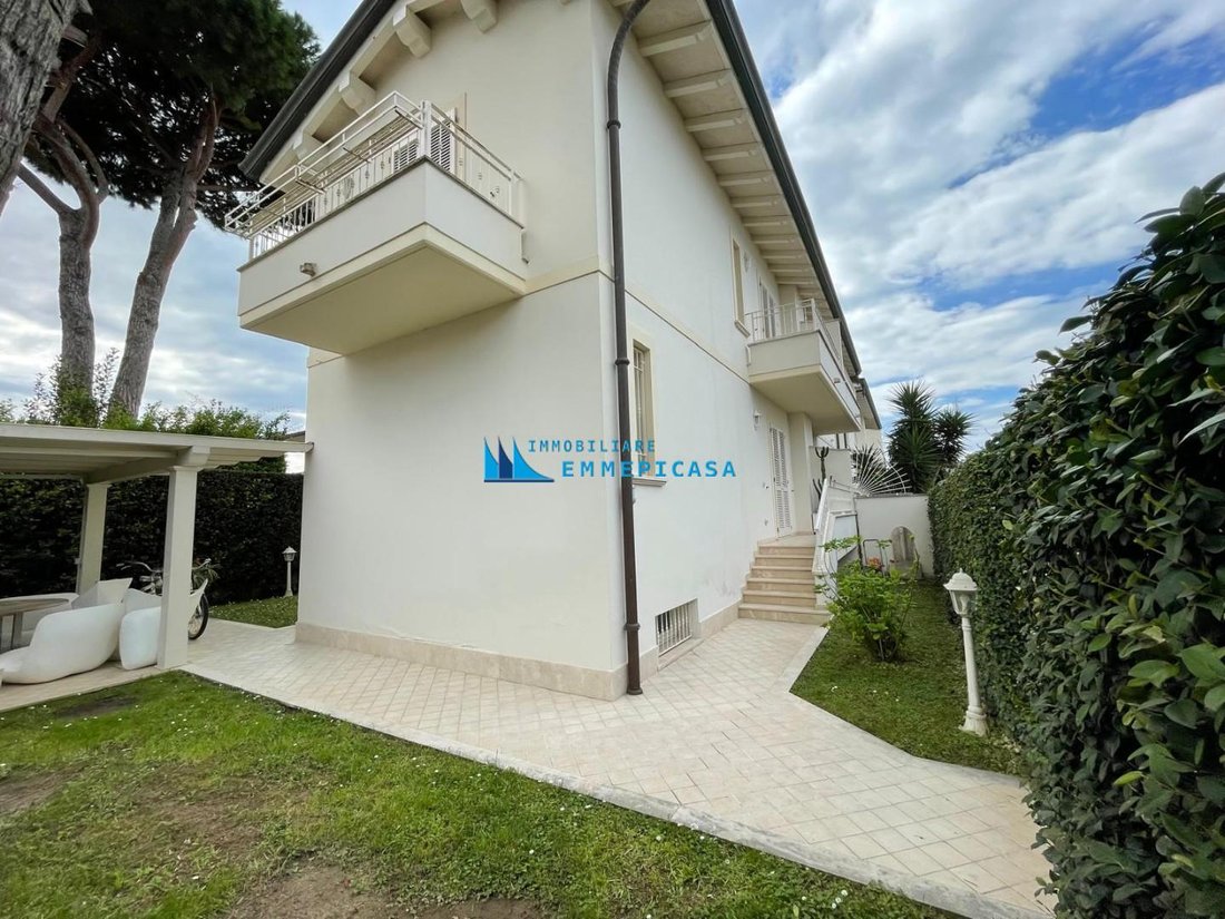 Country House in Cinquale, Montignoso, Tuscany 3 - 15414471