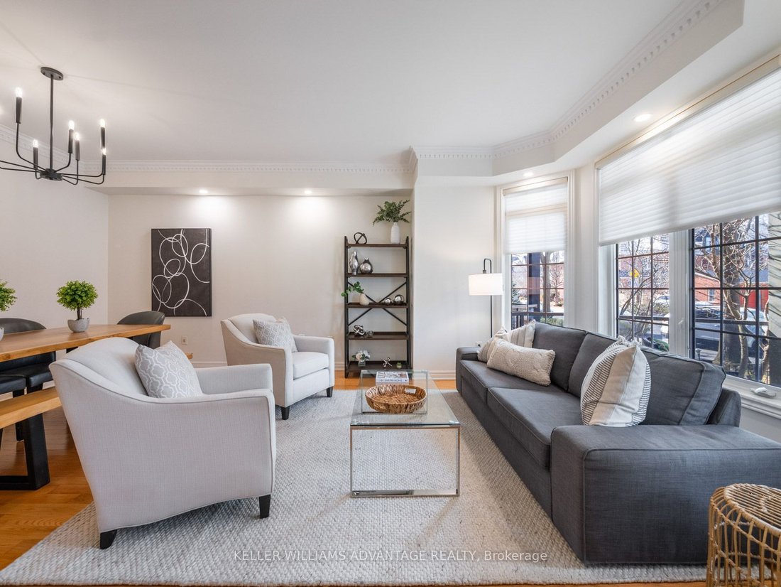 House in Toronto, Ontario, Canada 4 - 15413748