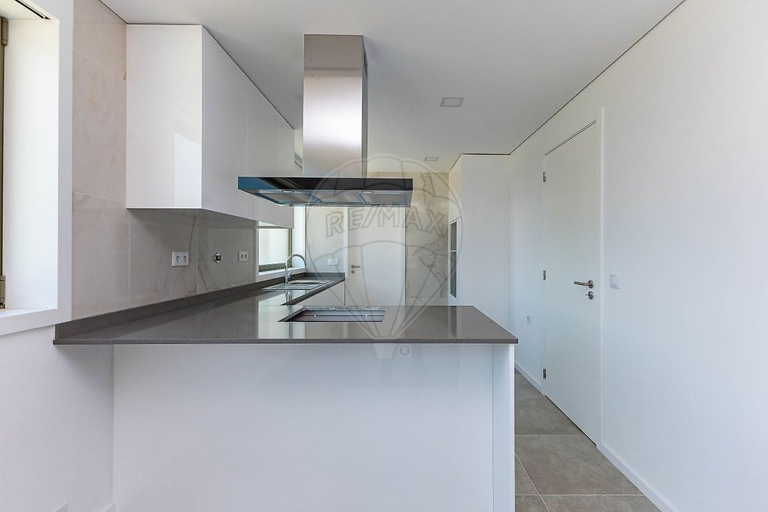 Apartment in Vilar de Andorinho, Porto District, Portugal 2 - 15417065