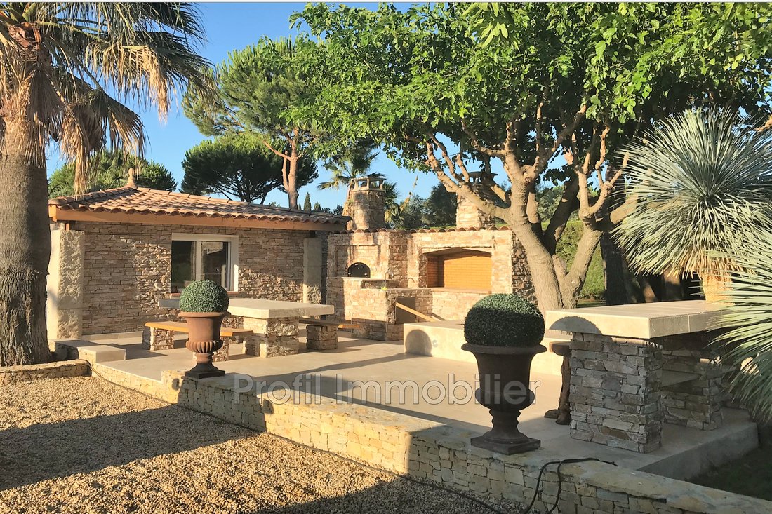 Villa in Peripherie, Marsillargues, France 2 - 14666270