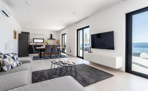 Villa à Lokva Rogoznica, Split-Dalmatie, Croatie 1