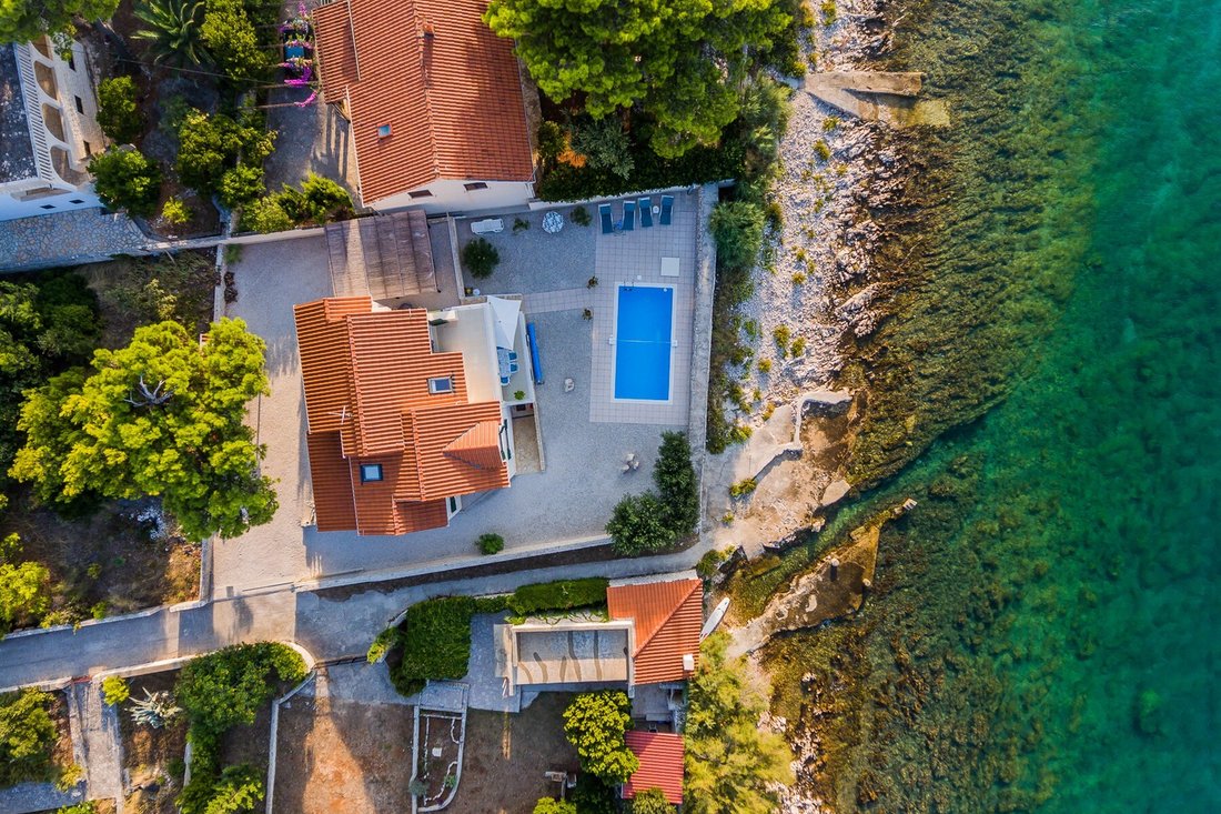 House in Supetar, Split-Dalmatia County, Croatia 4 - 13260280