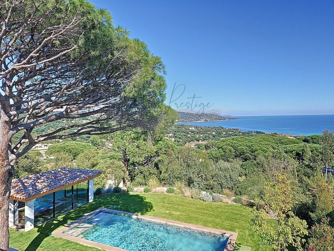 House in Sainte-Maxime, Provence-Alpes-Côte d'Azur, France 1 - 15375866