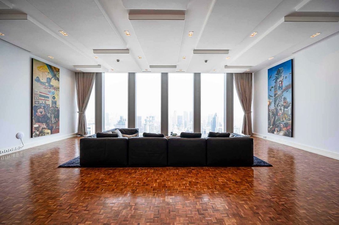 Condo in Bang Rak, Bangkok, Thailand 1 - 14763124