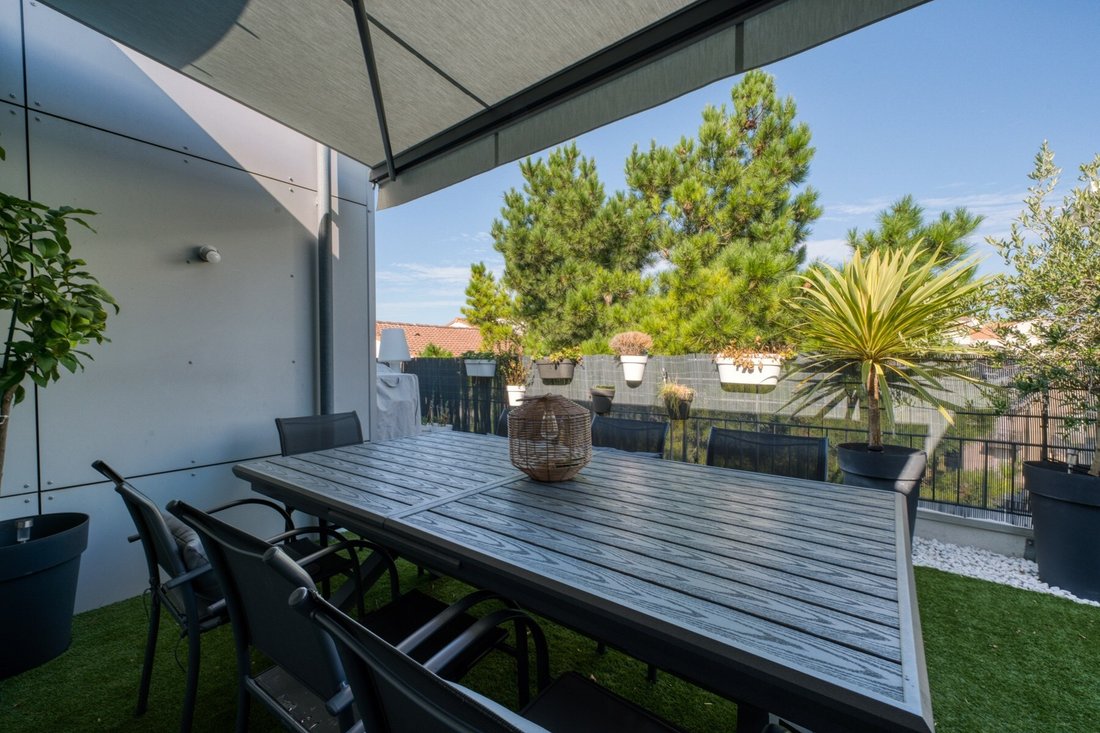 Apartment in Zone Industrielle et Commerciale, Royan, France 5 - 12211796
