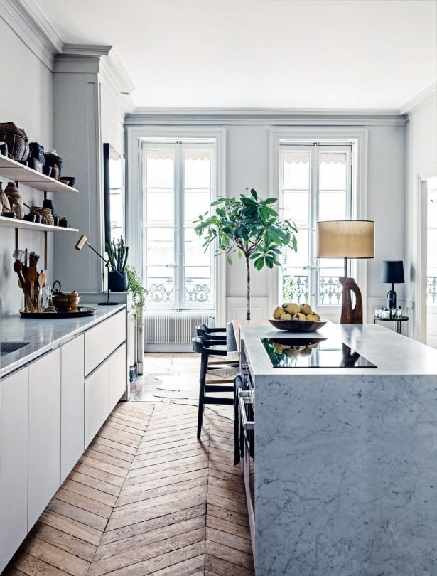 Apartment in Domaine National du Château, Versailles, France 5 - 15420280