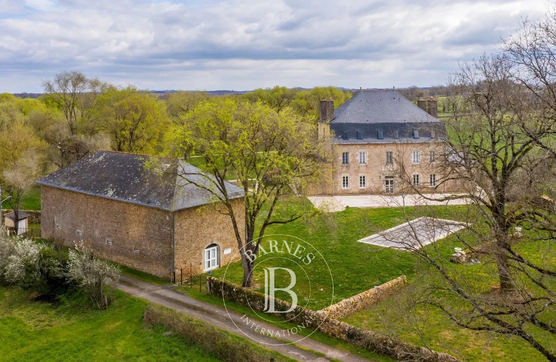 Estate in Zone Urbaine Ouest, Figeac, France 1 - 15419567