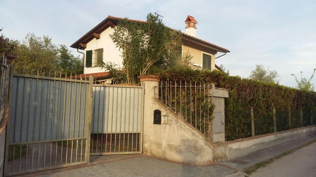 Villa in Fiumetto, Pietrasanta, Italy 1 - 15414480