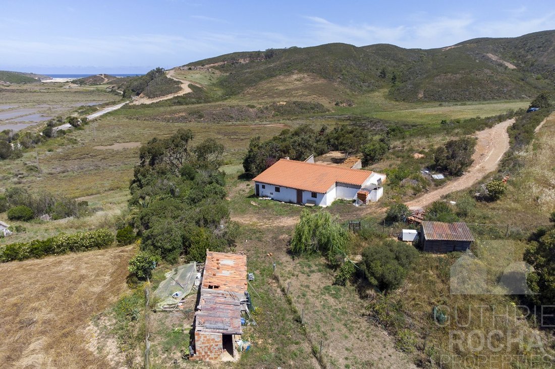 Farm Ranch in Aljezur, Algarve, Portugal 1 - 15414648