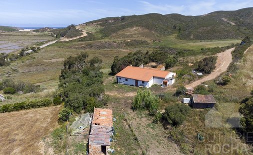Farm Ranch in Aljezur, Algarve, Portugal 1