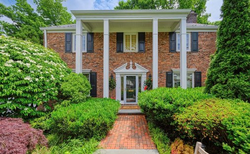 House in Great Neck, New York, United States 1