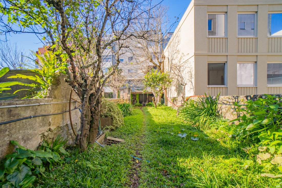 House in Cedofeita, Santo Ildefonso, Se, Miragaia, Sao Nicolau e Vitoria, Porto District, Portugal 1 - 15024493