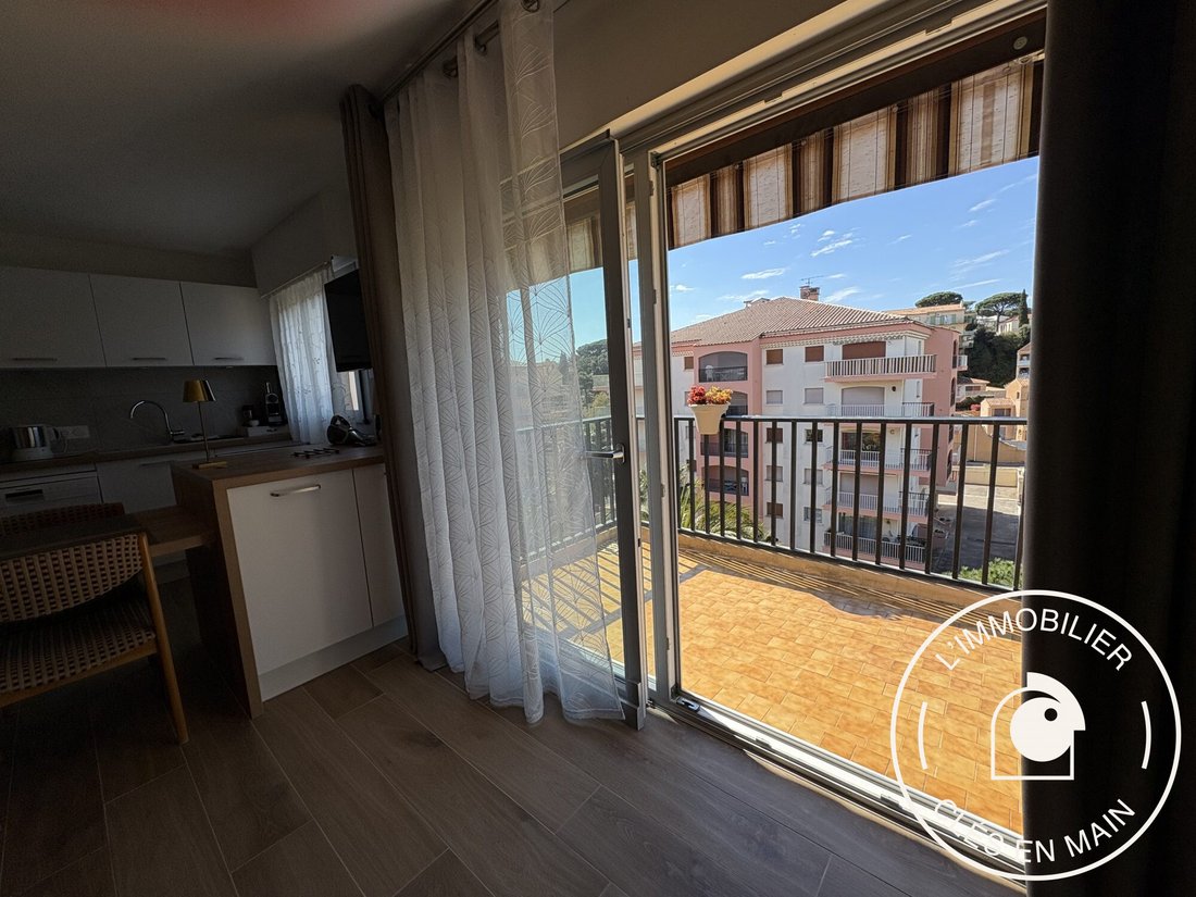 Apartment in Sainte-Maxime, Provence-Alpes-Côte d'Azur, France 1 - 15035573