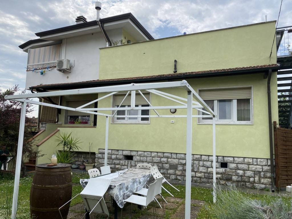 Villa in Pietrasanta, Tuscany, Italy 5 - 15414486
