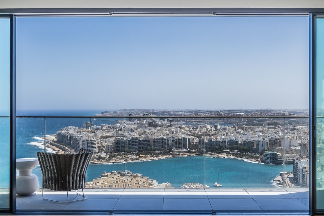 Apartment in Saint Julian's, Malta 3 - 14160709