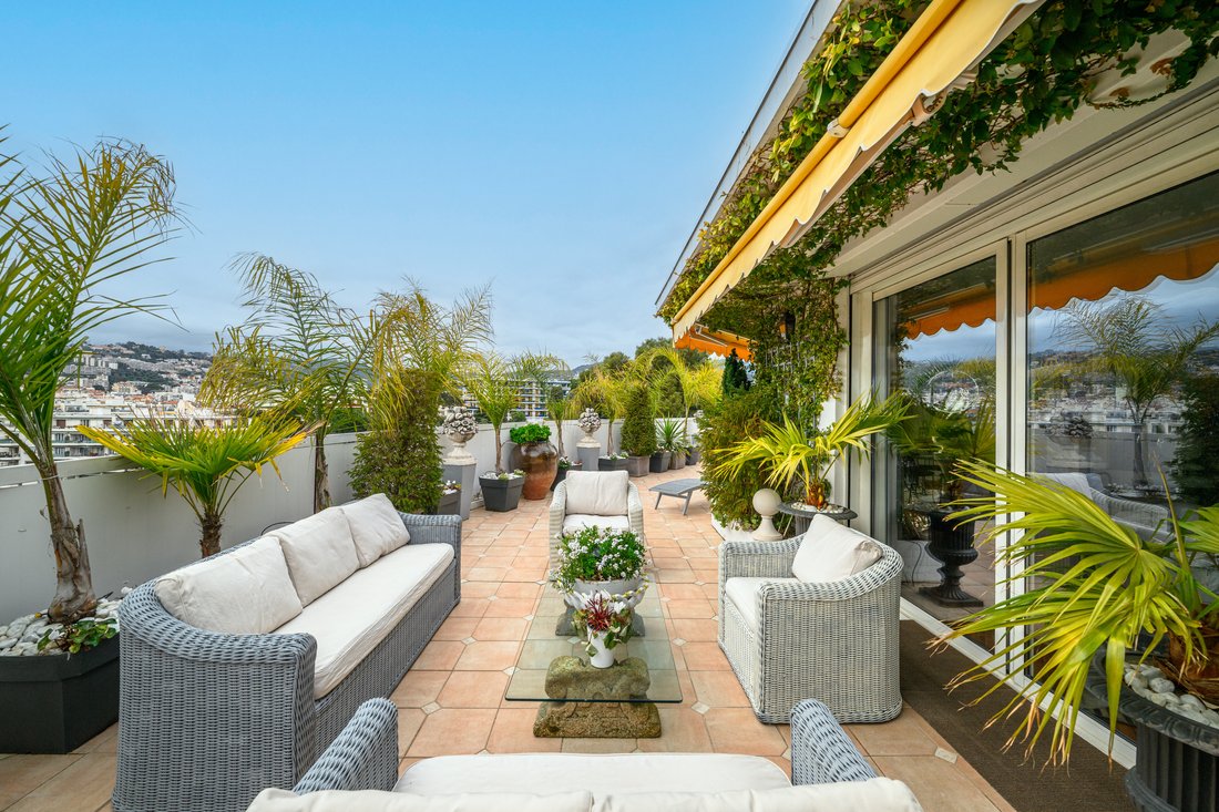 Penthouse in Cimiez, Nice, France 4 - 15417016