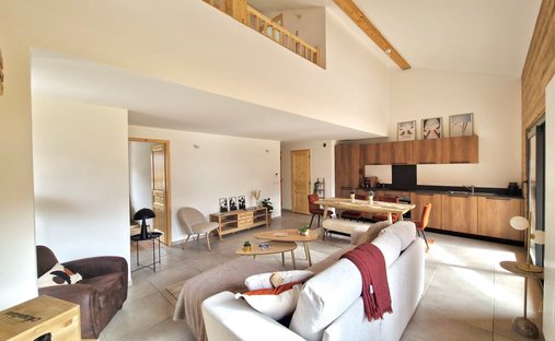 Apartment in Samoëns, Auvergne-Rhône-Alpes, France 1
