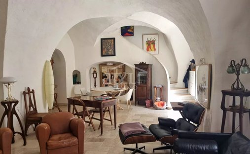 Domaine à Cadenet, Provence-Alpes-Côte d'Azur, France 1