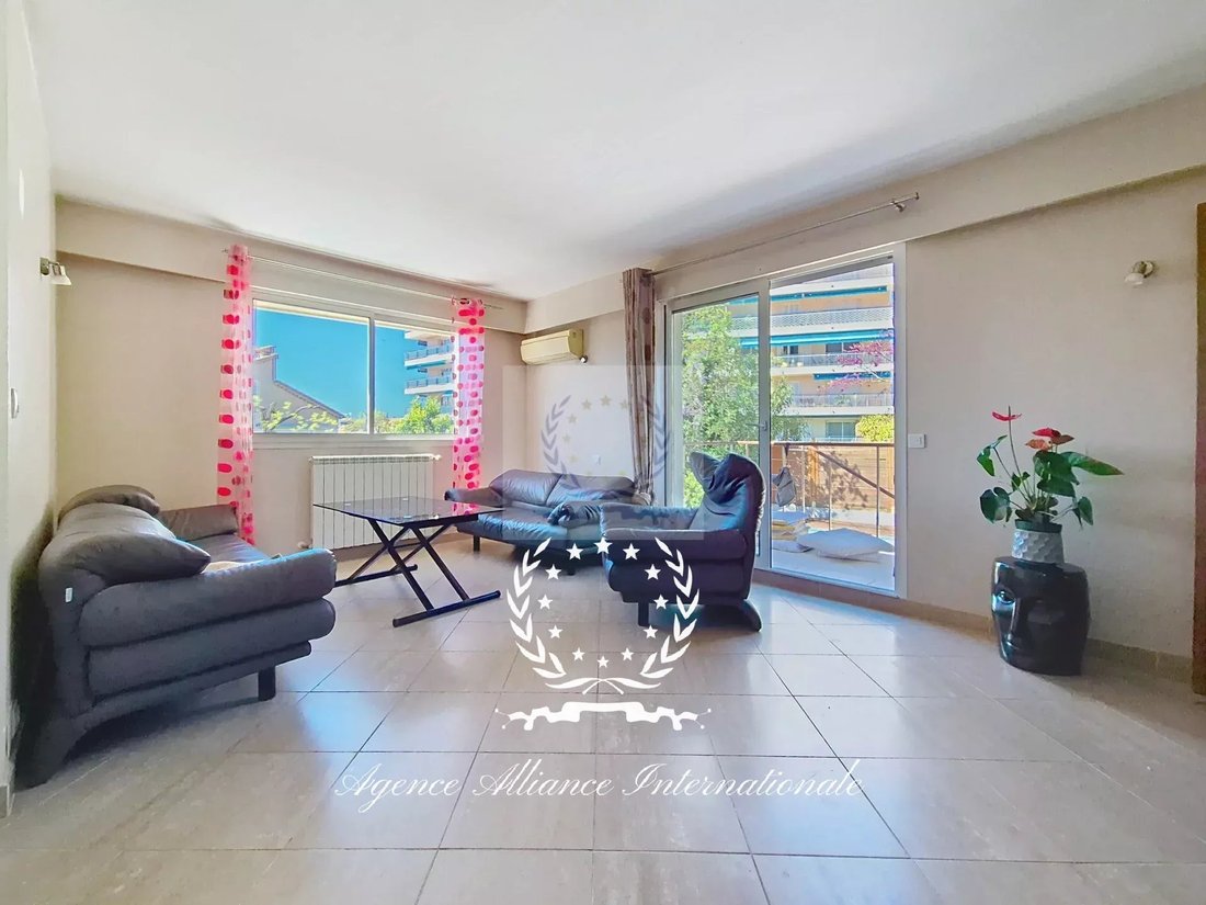House in Cannes, Provence-Alpes-Côte d'Azur, France 4 - 15420498