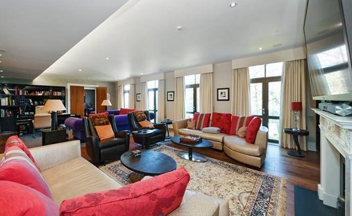 Apartment in Hampstead Garden Suburb, Barnet, England 1
