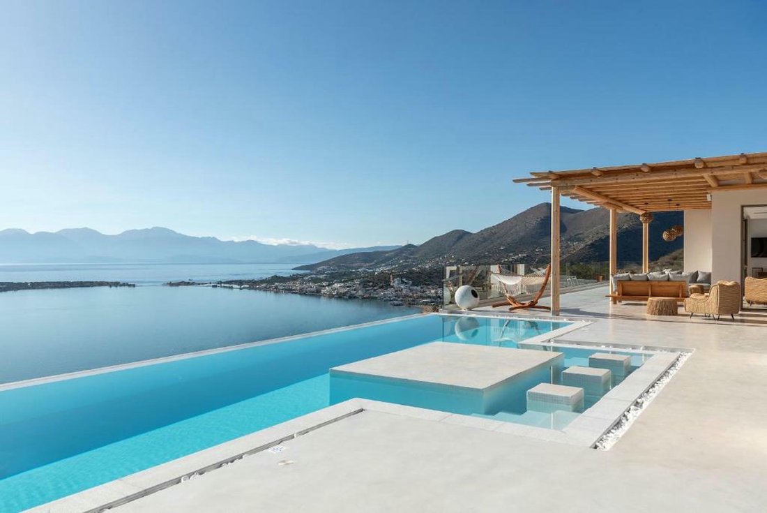 Villa in Community of Elounta, Agios Nikolaos Municipal Unit, Greece 4 - 15420927