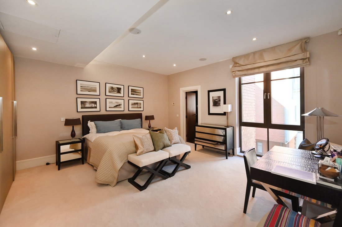 Apartment in Hampstead Garden Suburb, Barnet, England 5 - 15420766