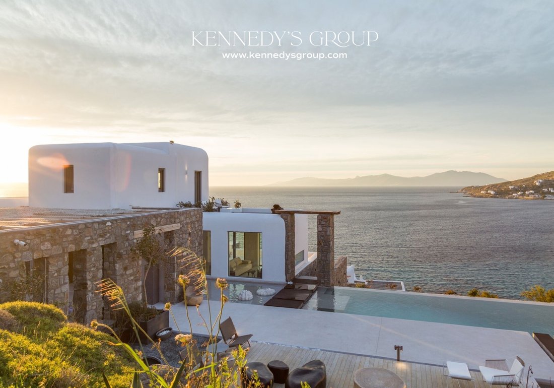 Villa in Cyclades, Aegean, Greece 2 - 15420771