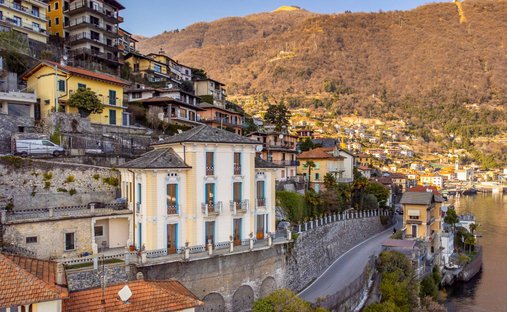 Villa à Argegno, Lombardie, Italie 1