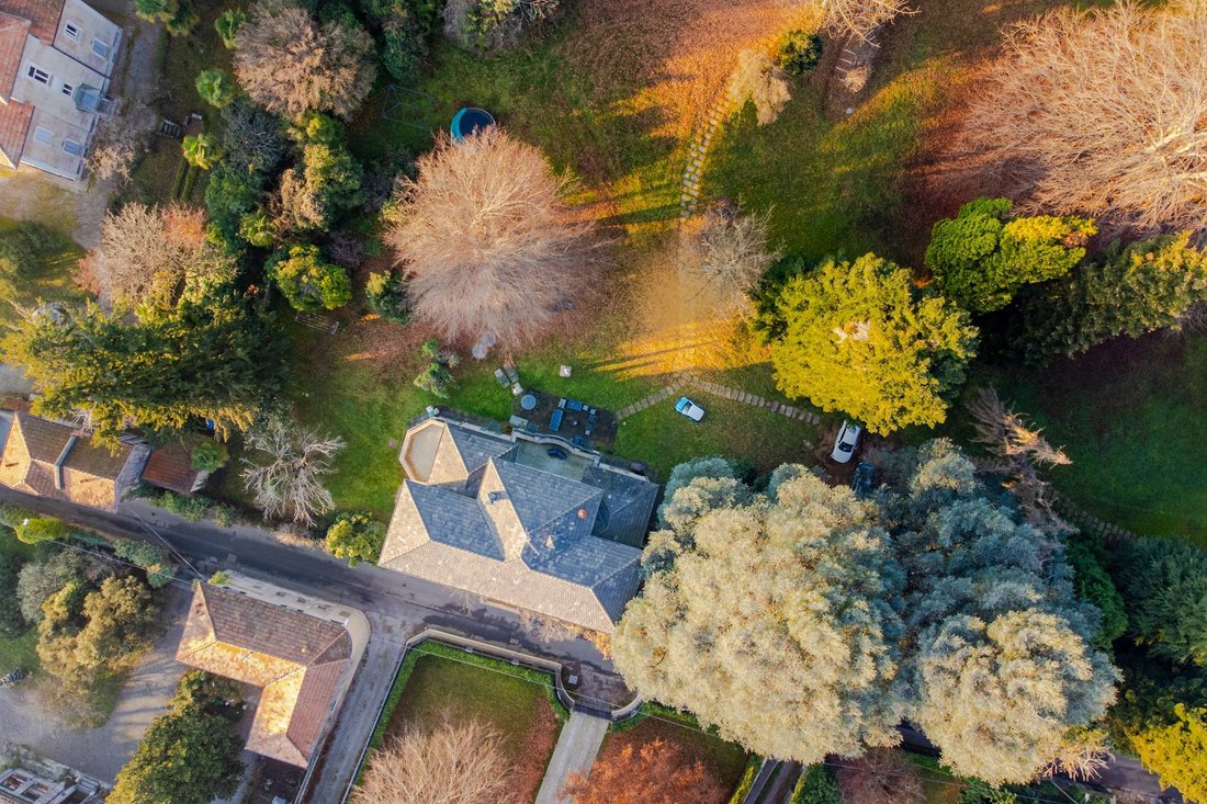 Villa in Varese, Lombardy, Italy 3 - 15068127