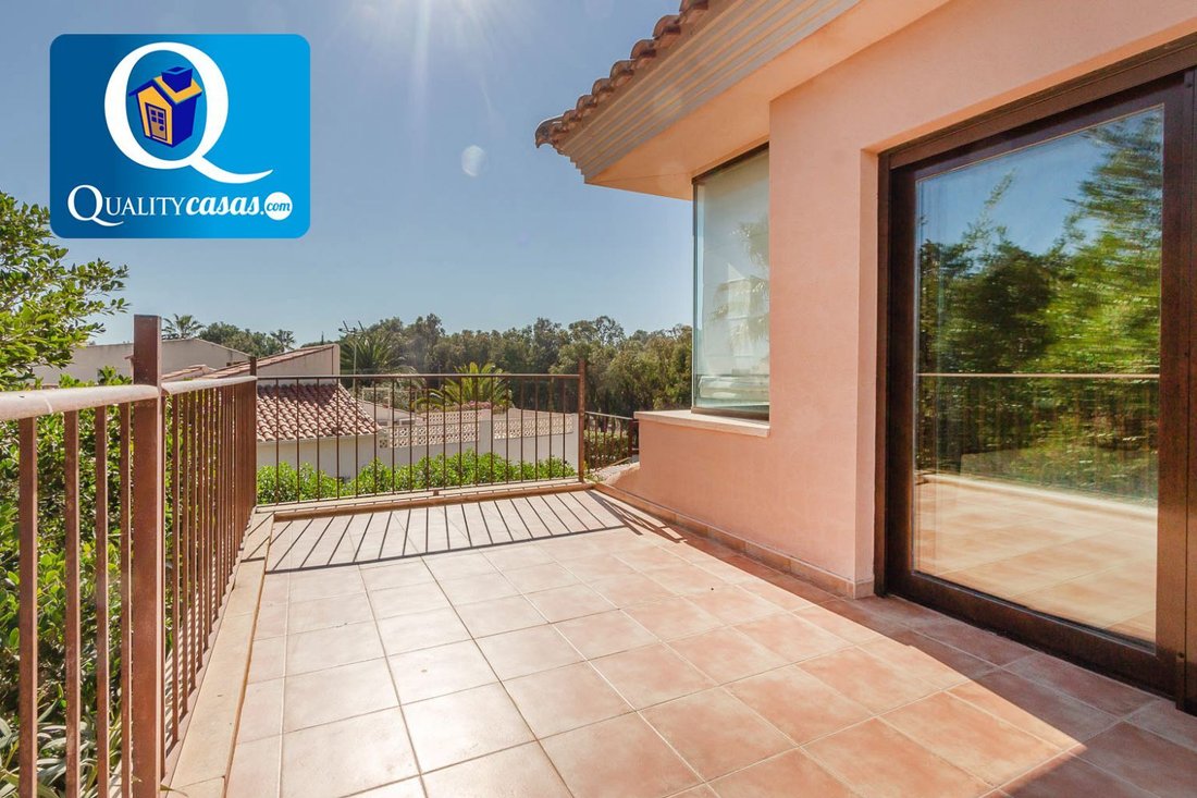 Villa in el Campello, Valencian Community, Spain 1 - 15422383