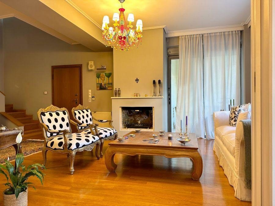 Apartment in North Athens, Attica, Greece 1 - 15422812