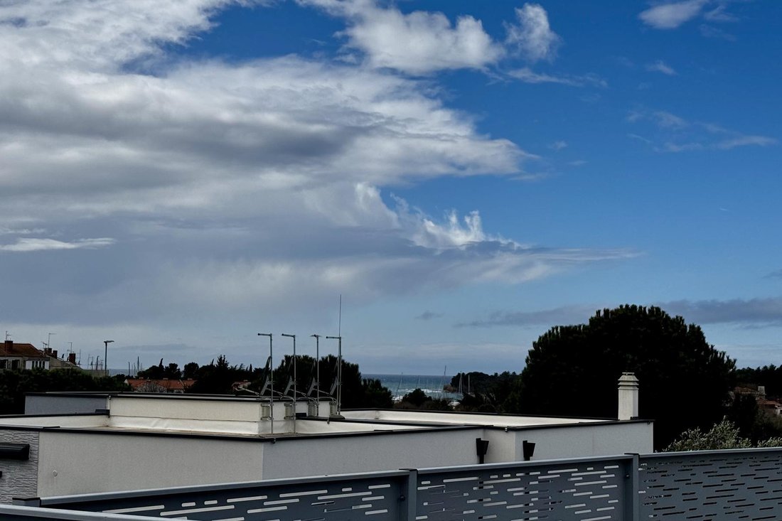 Apartment in Novigrad, Istria County, Croatia 1 - 15422272