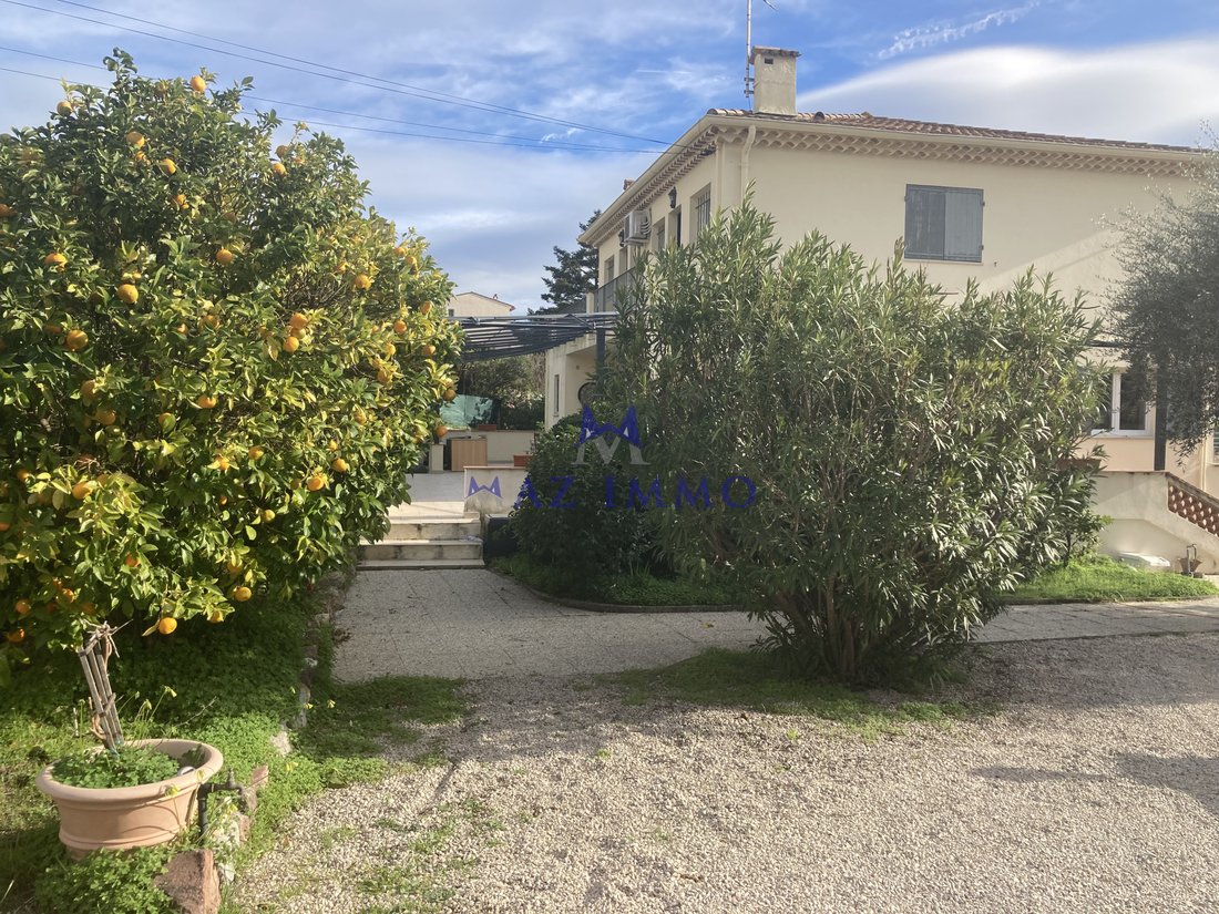 Villa in Le Cottage, Mandelieu-la-Napoule, France 3 - 15422487