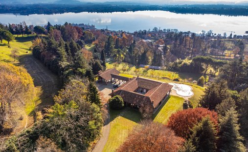 Villa en Eupilio, Lombardía, Italia 1
