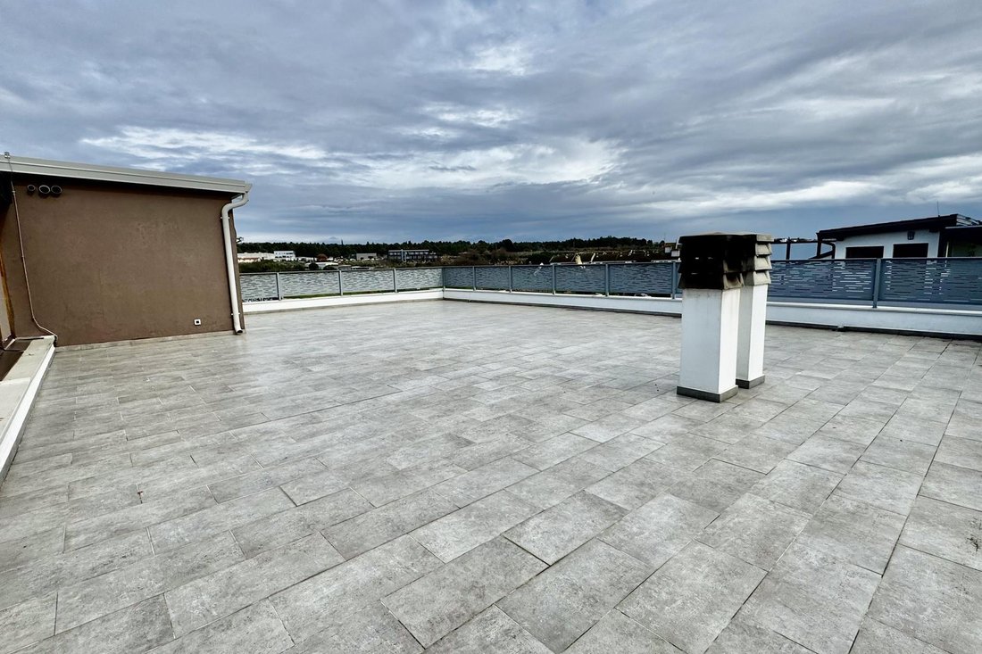 Apartment in Novigrad, Istria County, Croatia 3 - 15422272