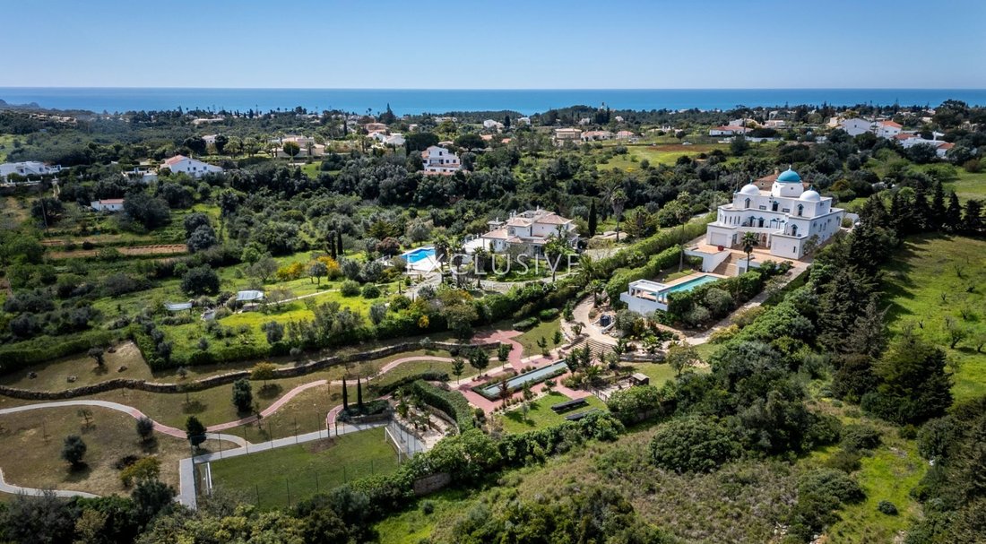 Villa in Lagoa e Carvoeiro, Algarve, Portugal 2 - 15421225