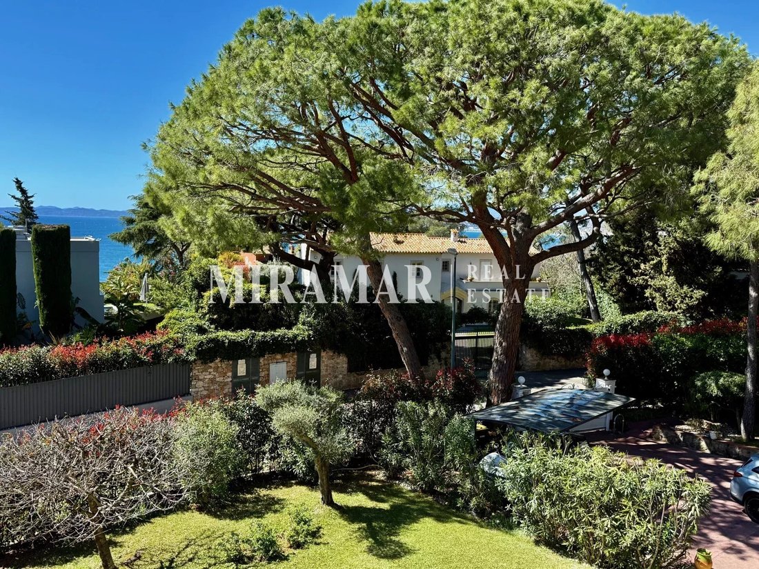 Apartment in Saint-Jean-Cap-Ferrat, Provence-Alpes-Côte d'Azur, France 1 - 15232575
