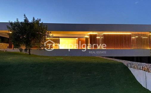 House in Santa Barbara de Nexe, Algarve, Portugal 1