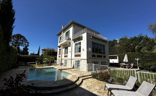 Townhouse in Fabron, Nice, France 1