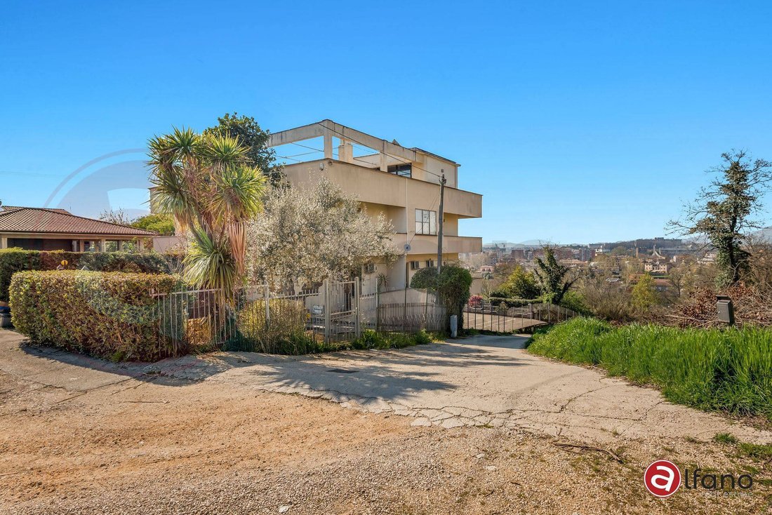 Villa in Latin America Avenue, Frosinone, Lazio 4 - 15422438