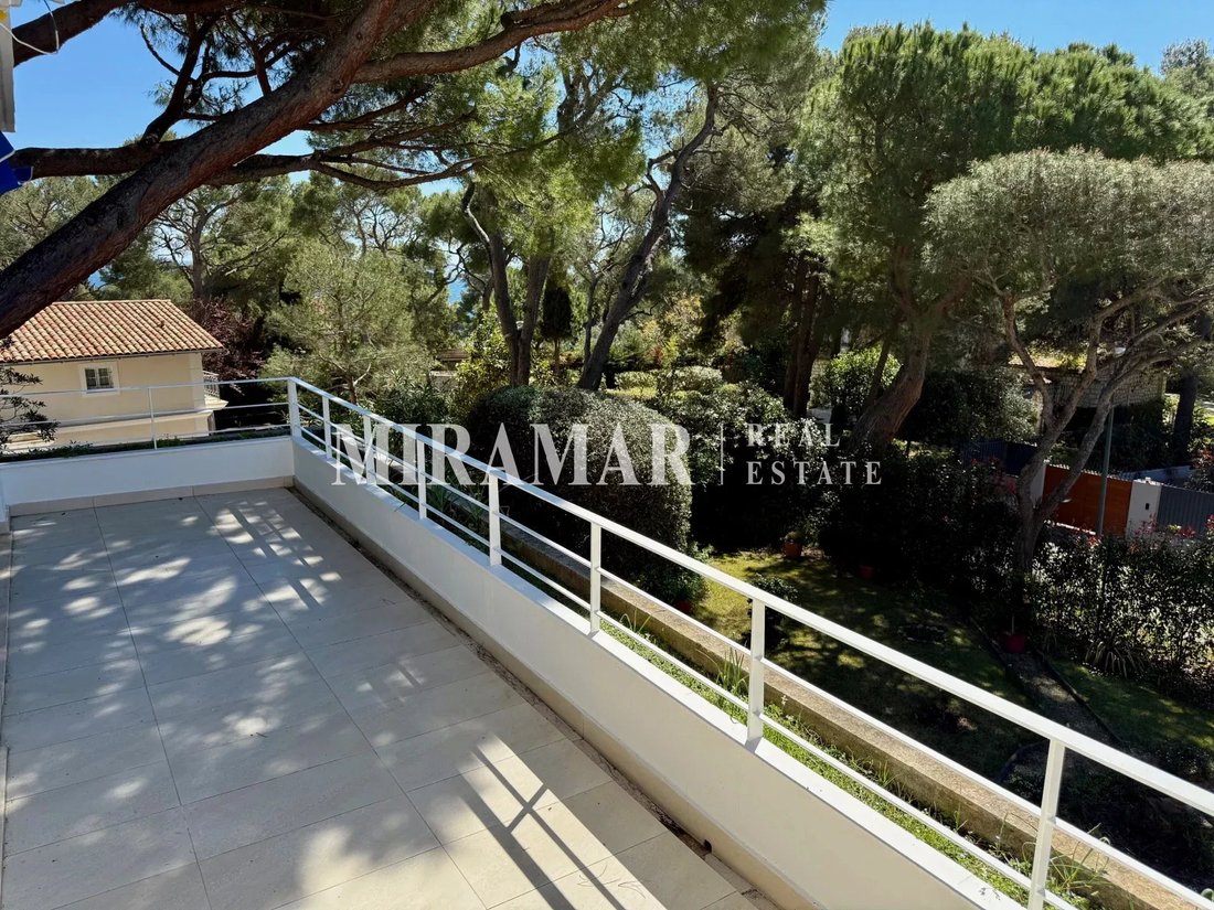 Apartment in Saint-Jean-Cap-Ferrat, Provence-Alpes-Côte d'Azur, France 3 - 15232575