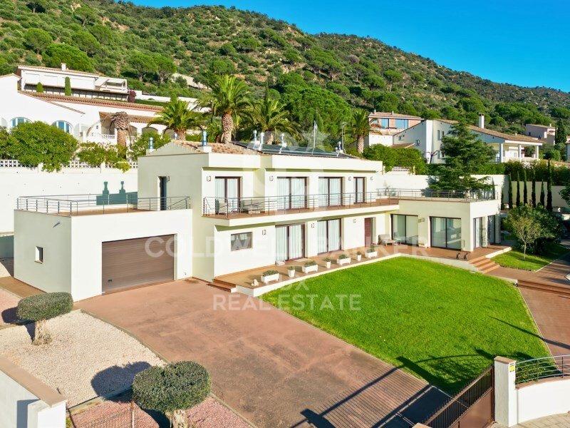 House in Pau, Catalonia, Spain 1 - 14986601