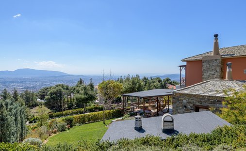 Casa a Thrakomakedones, Attica, Grecia 1