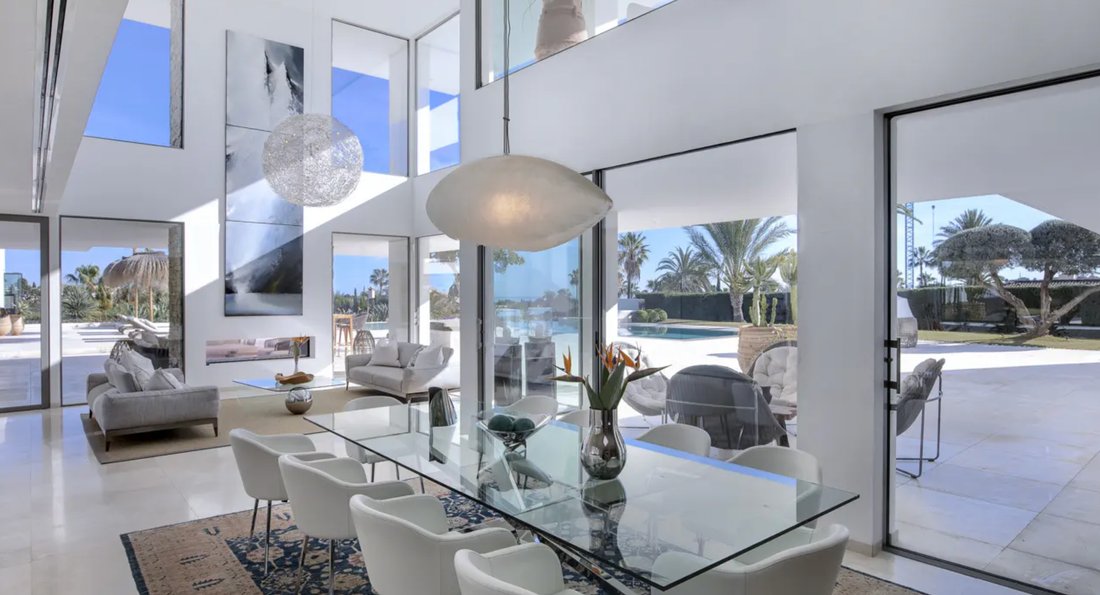 Villa in Puerto Banus, Marbella, Spain 3 - 15423299