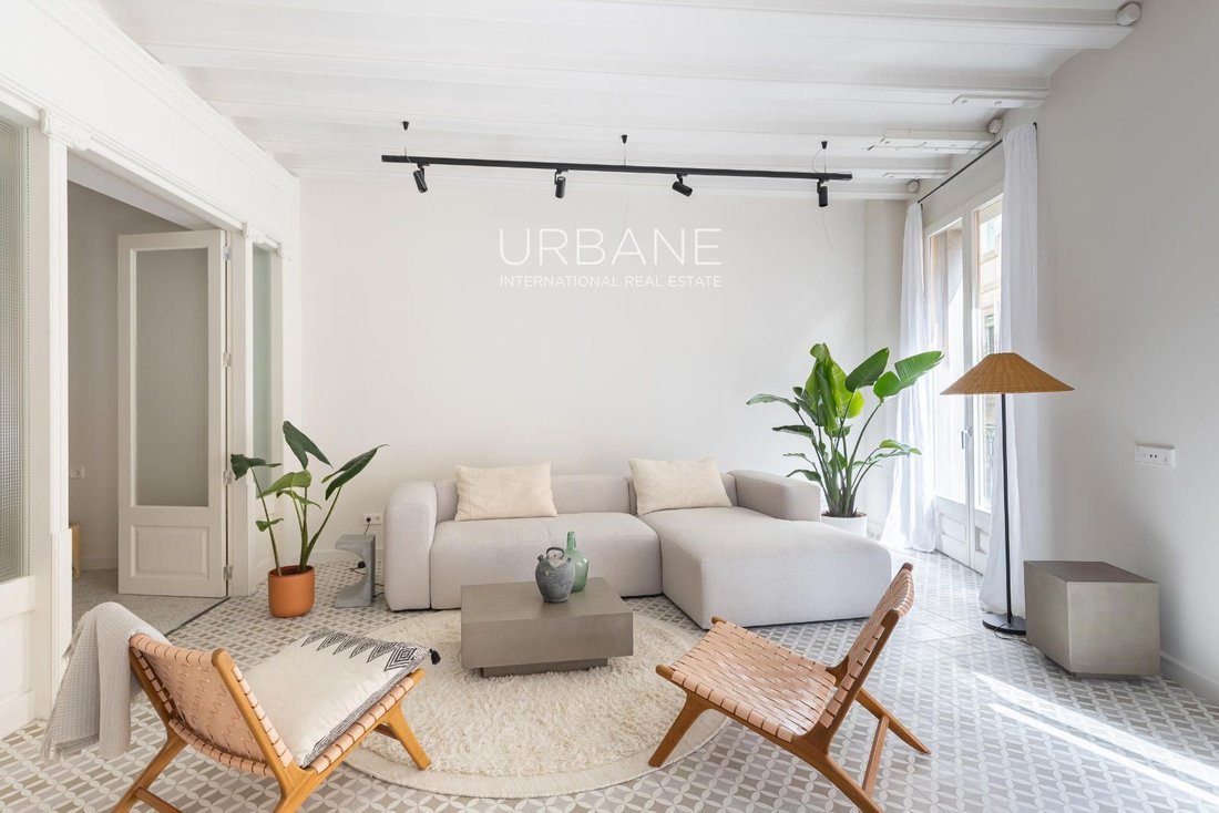 Apartment in Ciutat Vella, Barcelona, Spain 2 - 15423358