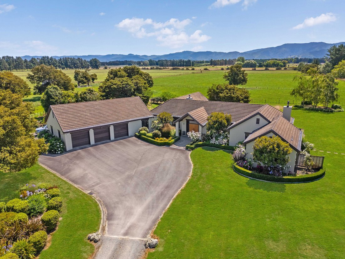 Land in Morrisons Bush, Wellington, New Zealand 1 - 15423370