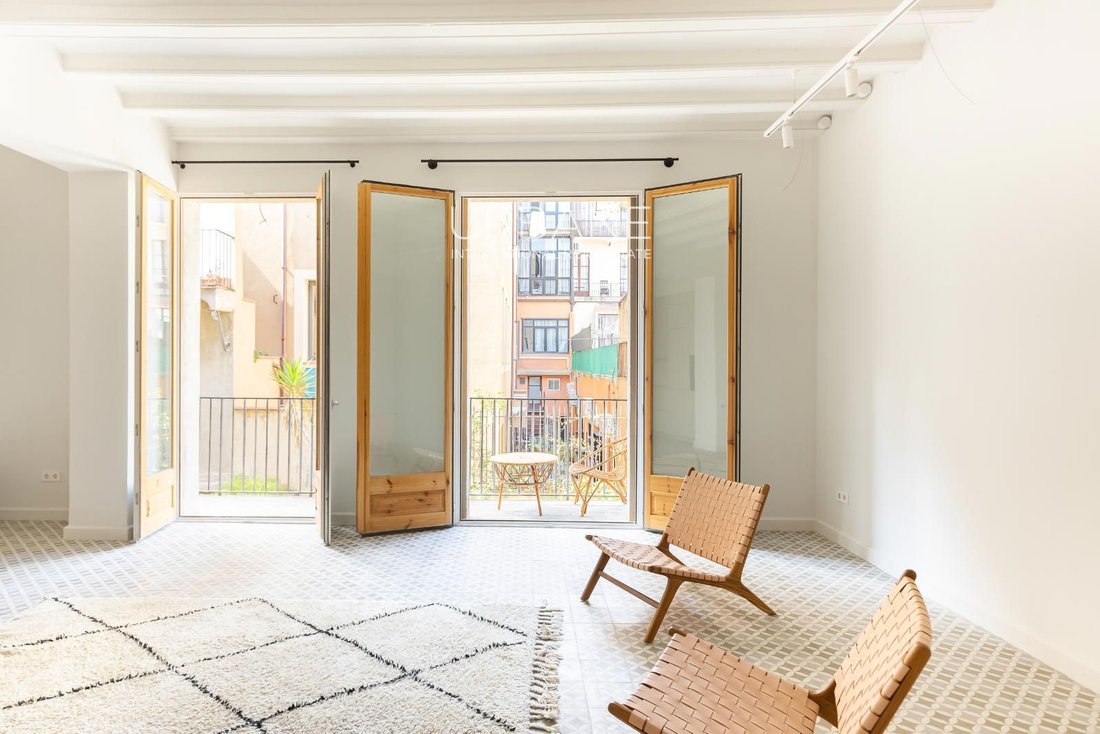 Apartment in Ciutat Vella, Barcelona, Spain 3 - 15423356